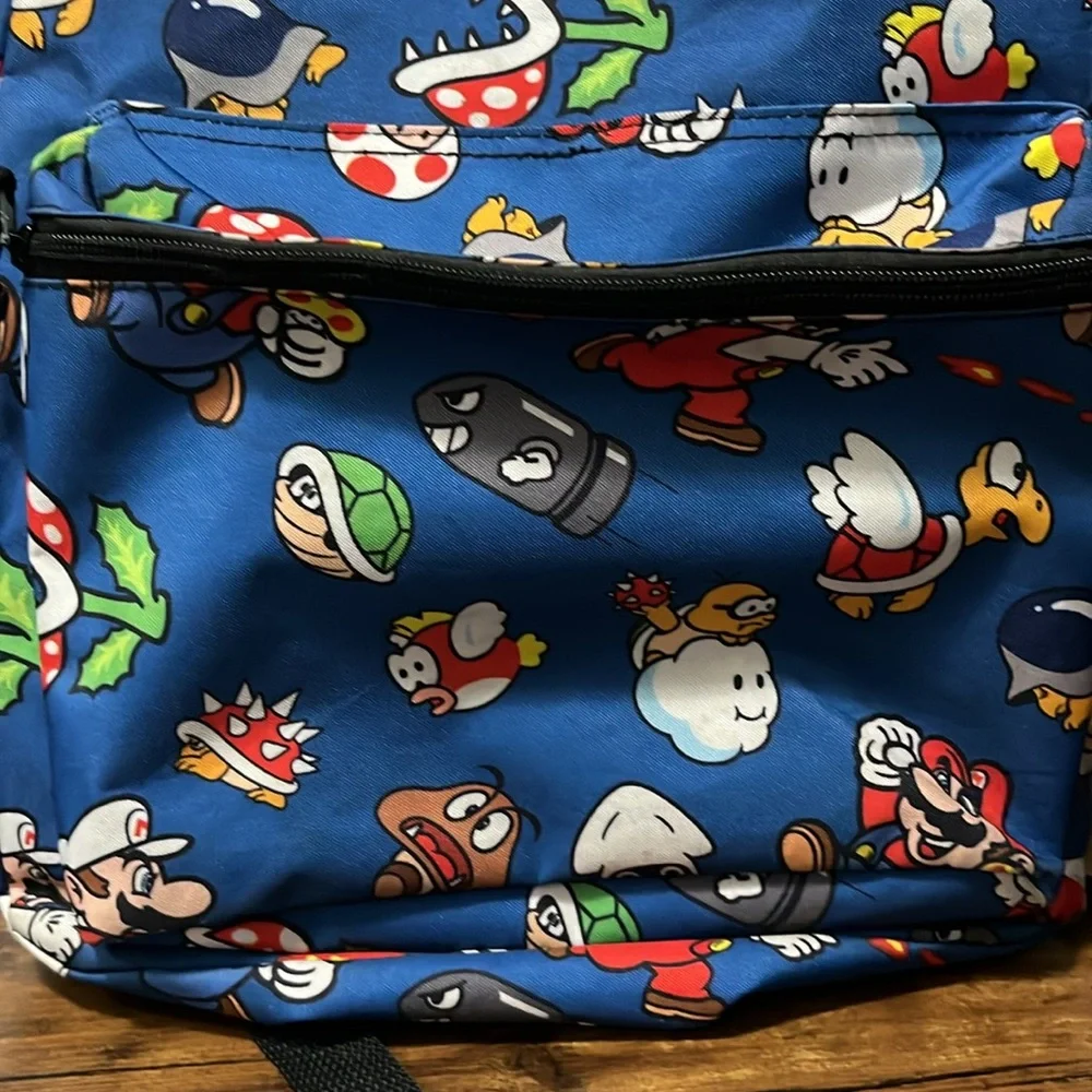 Nintendo Super Mario Kids Backpack - Blue and Red - Picture 3 of 9